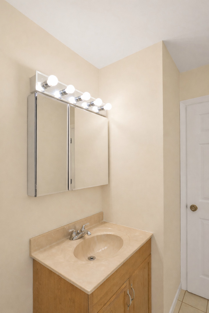 24W474 Surf Court Naperville IL 60540