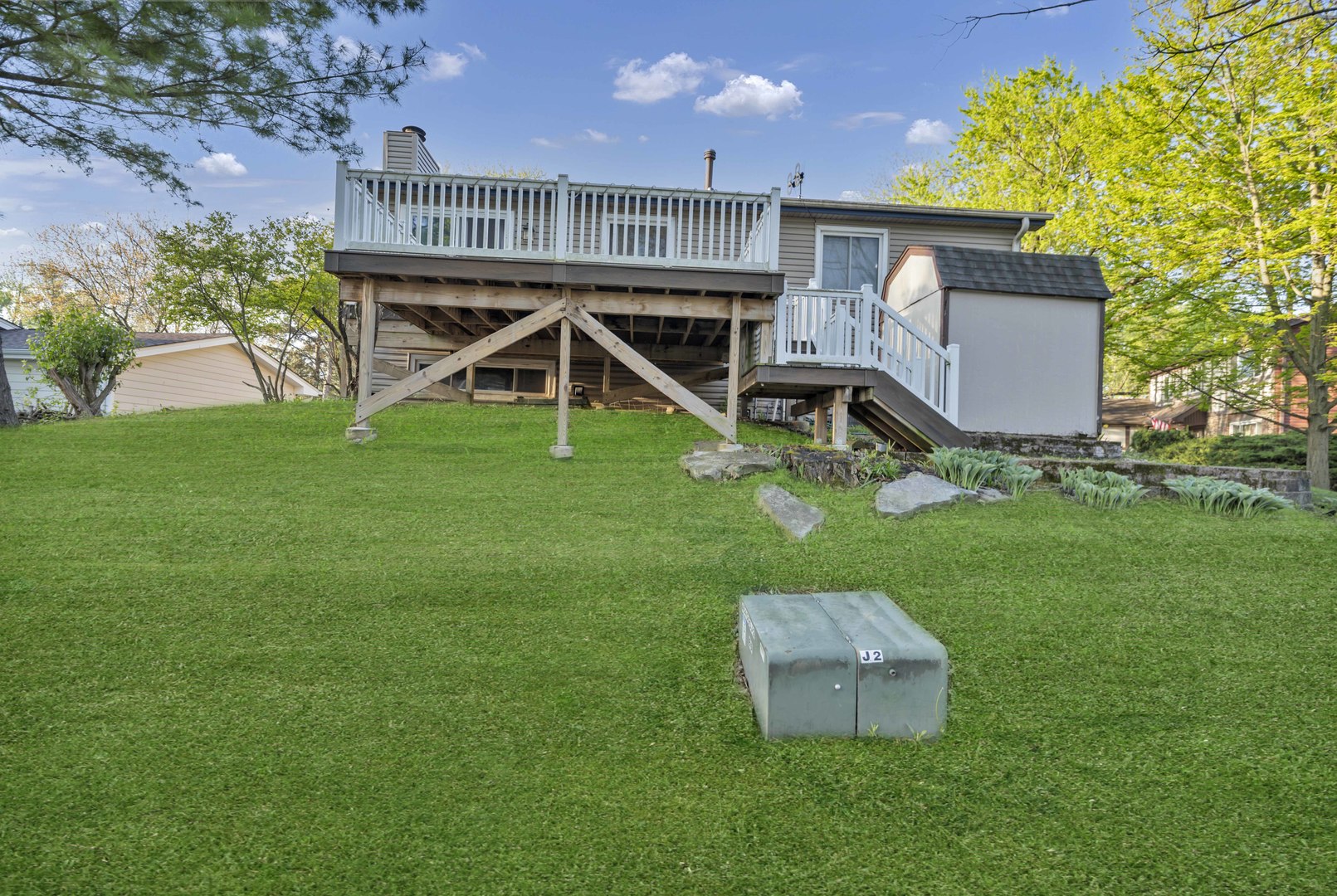 24W474 Surf Court Naperville IL 60540