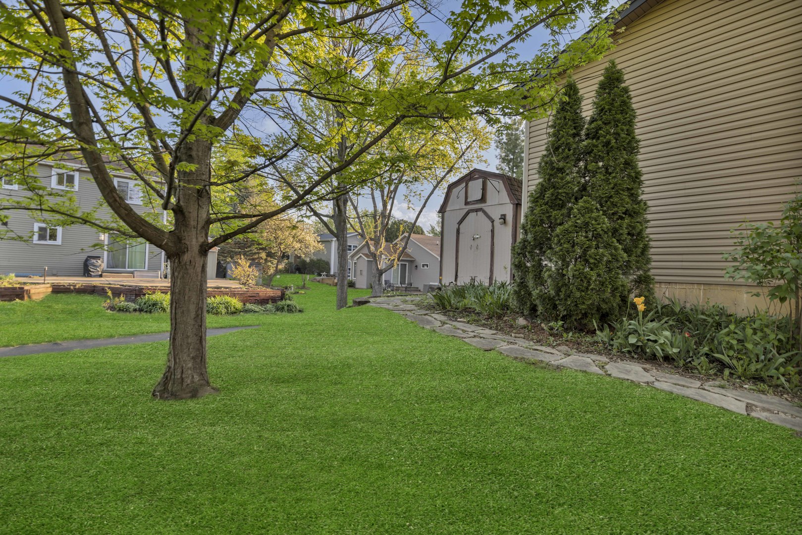 24W474 Surf Court Naperville IL 60540