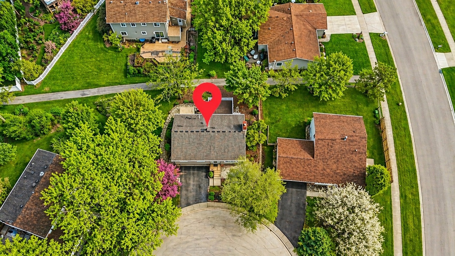 24W474 Surf Court Naperville IL 60540