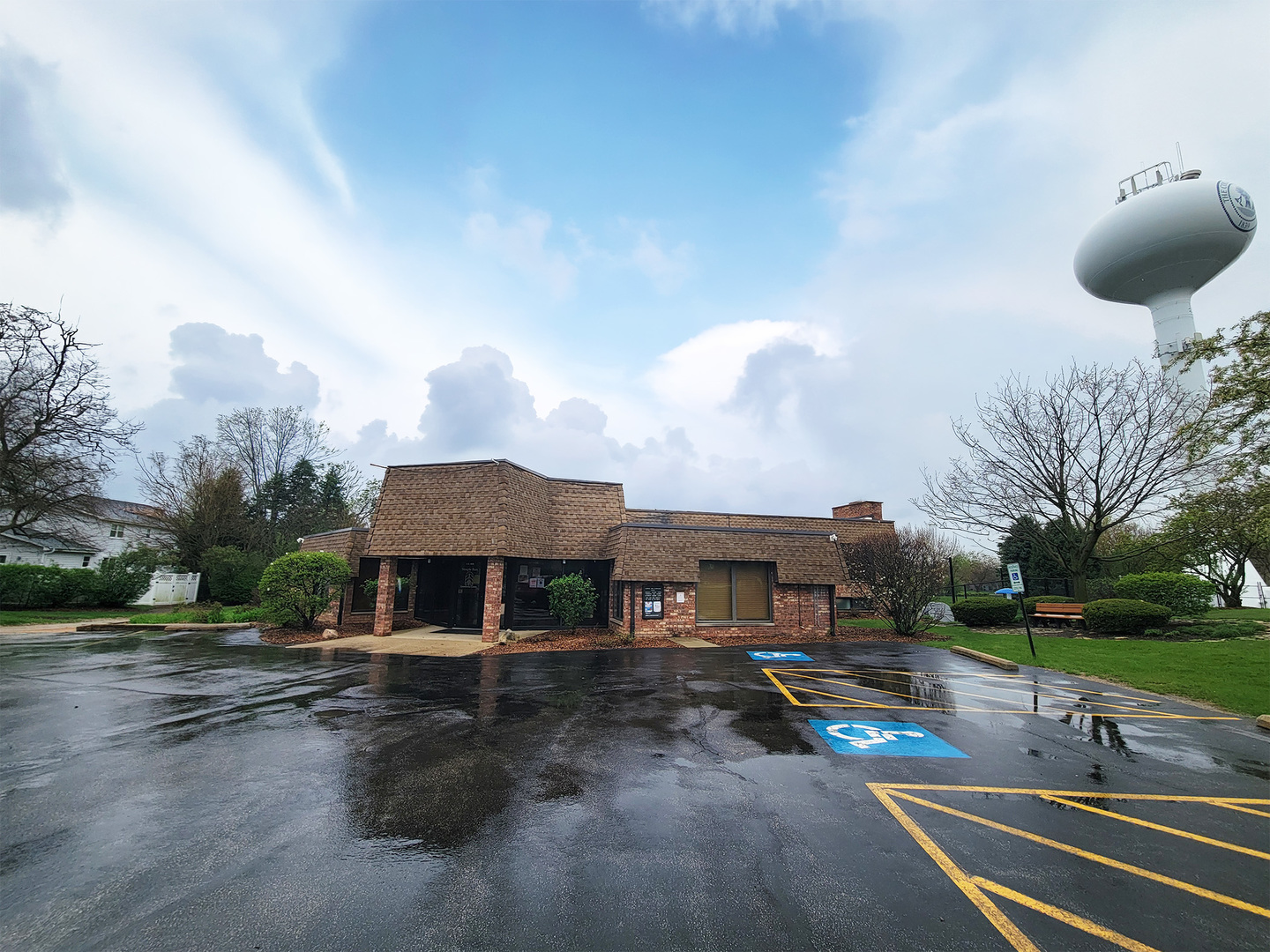 24W474 Surf Court Naperville IL 60540
