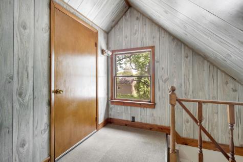 408 South Elmwood Drive Aurora IL 60506