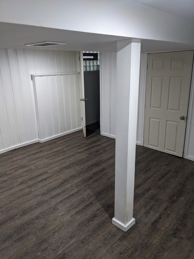 8247 South Wabash Avenue Chicago IL 60619