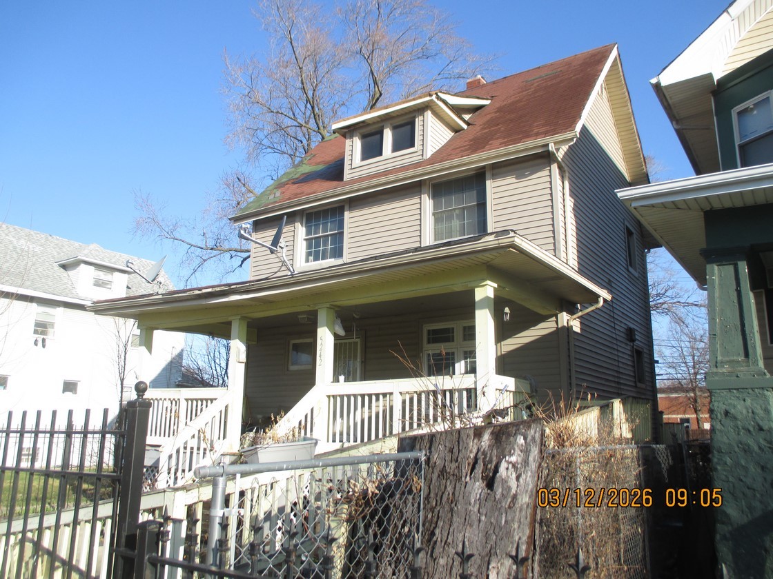 5242 West Monroe Street Chicago IL 60644