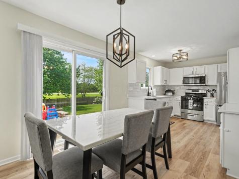 2069 Wedgewood Circle Romeoville IL 60446