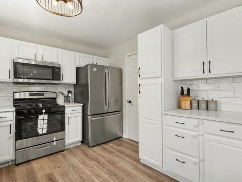 2069 Wedgewood Circle Romeoville IL 60446