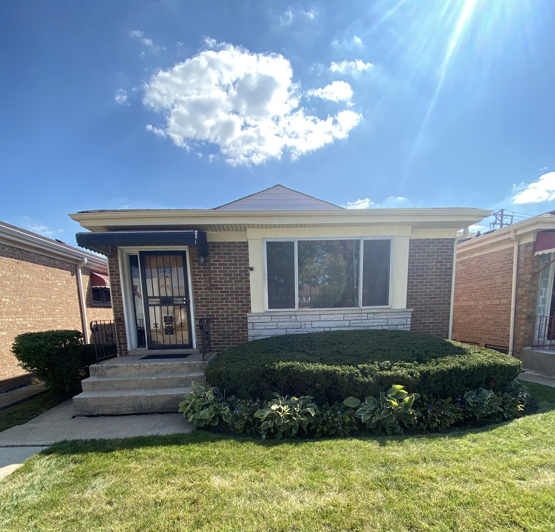 549 West 95th Street Chicago IL 60628