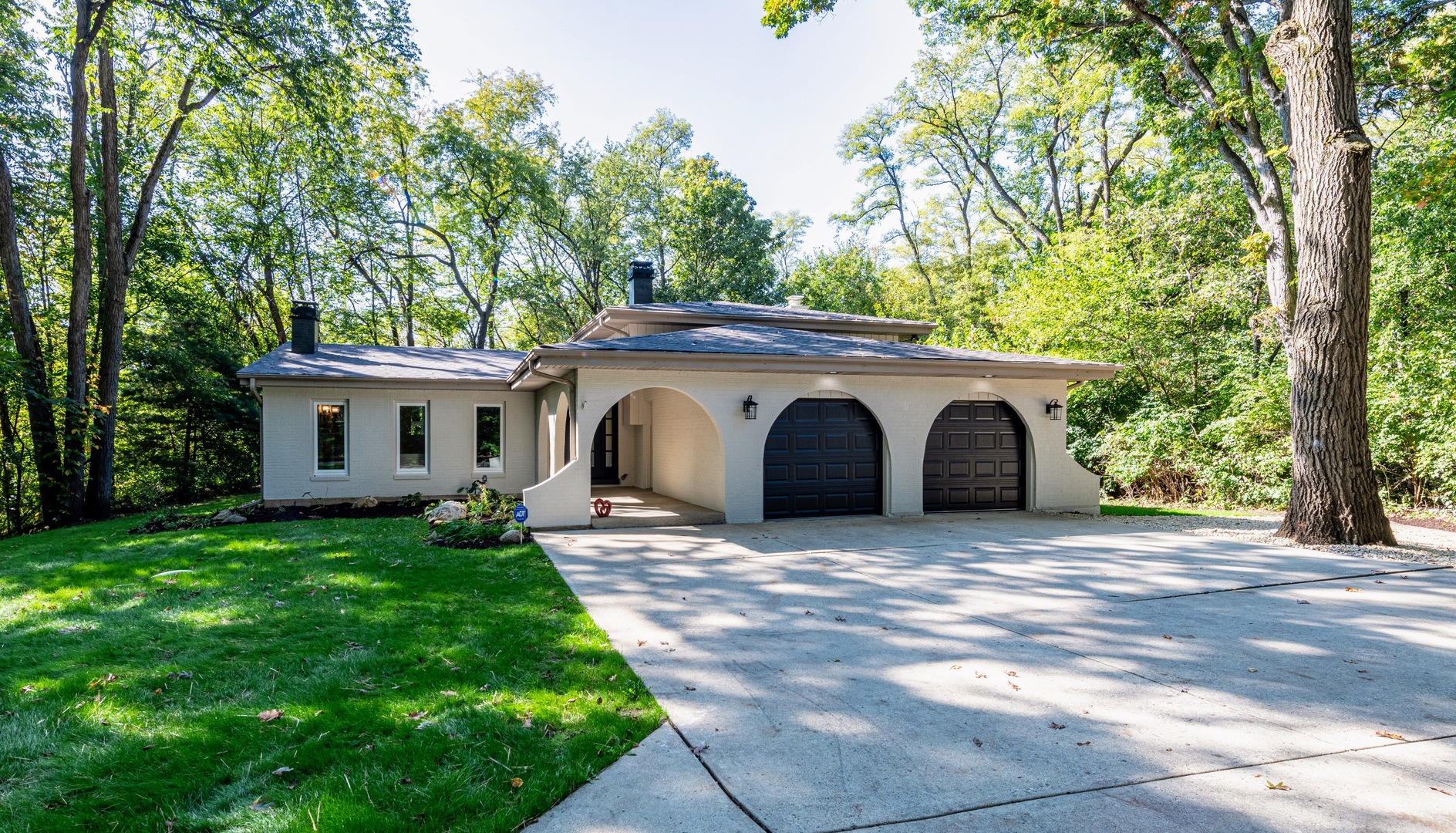 21W405 Walnut Road Glen Ellyn IL 60137