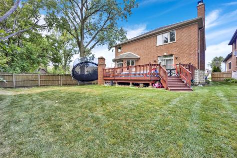 2323 Douglas Avenue Des Plaines IL 60018