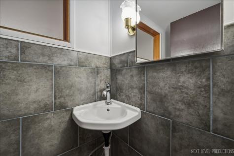 140 South Westlawn Avenue Aurora IL 60506