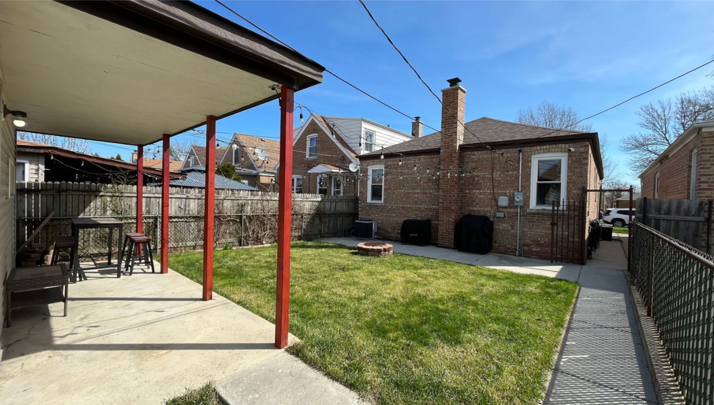 7252 South Christiana Avenue Chicago IL 60629