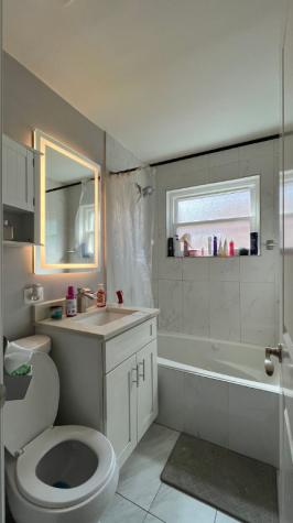 7252 South Christiana Avenue Chicago IL 60629