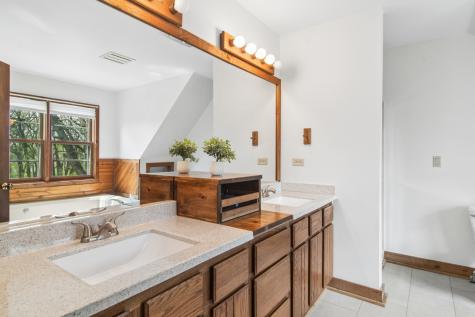 200 Wildwood Lane Fox River Grove IL 60021