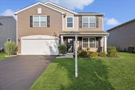 1731 Dempsey Circle Pingree Grove IL 60140
