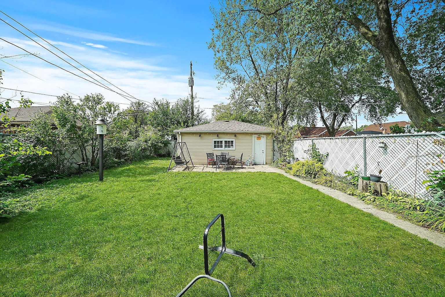5700 South Neenah Avenue Chicago IL 60638