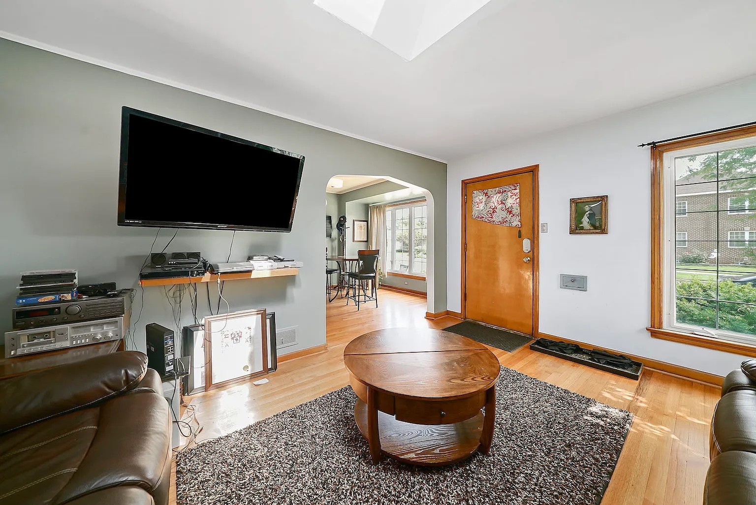 5700 South Neenah Avenue Chicago IL 60638