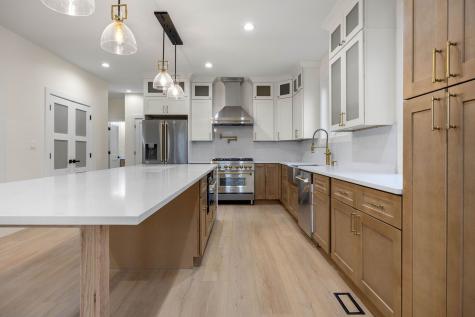 618 West Meadow Avenue Lombard IL 60148