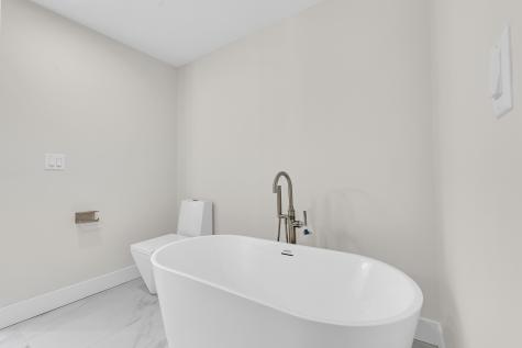 618 West Meadow Avenue Lombard IL 60148