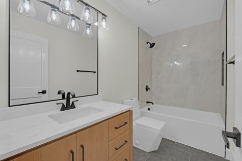 618 West Meadow Avenue Lombard IL 60148