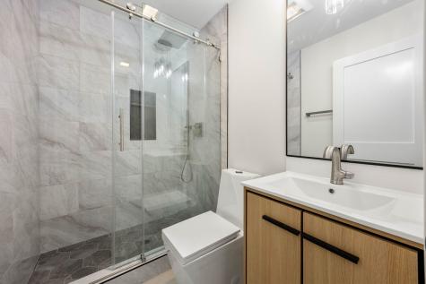 618 West Meadow Avenue Lombard IL 60148