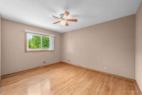 1032 Lakewood Drive Bartlett IL 60103