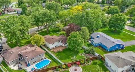 1032 Lakewood Drive Bartlett IL 60103