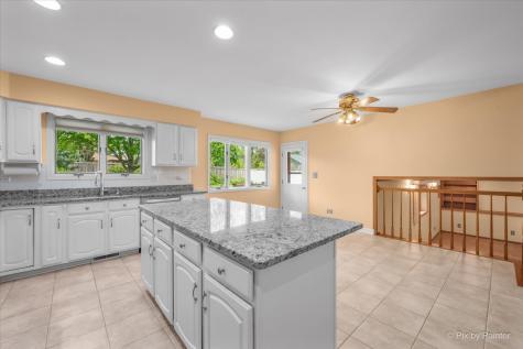 1032 Lakewood Drive Bartlett IL 60103