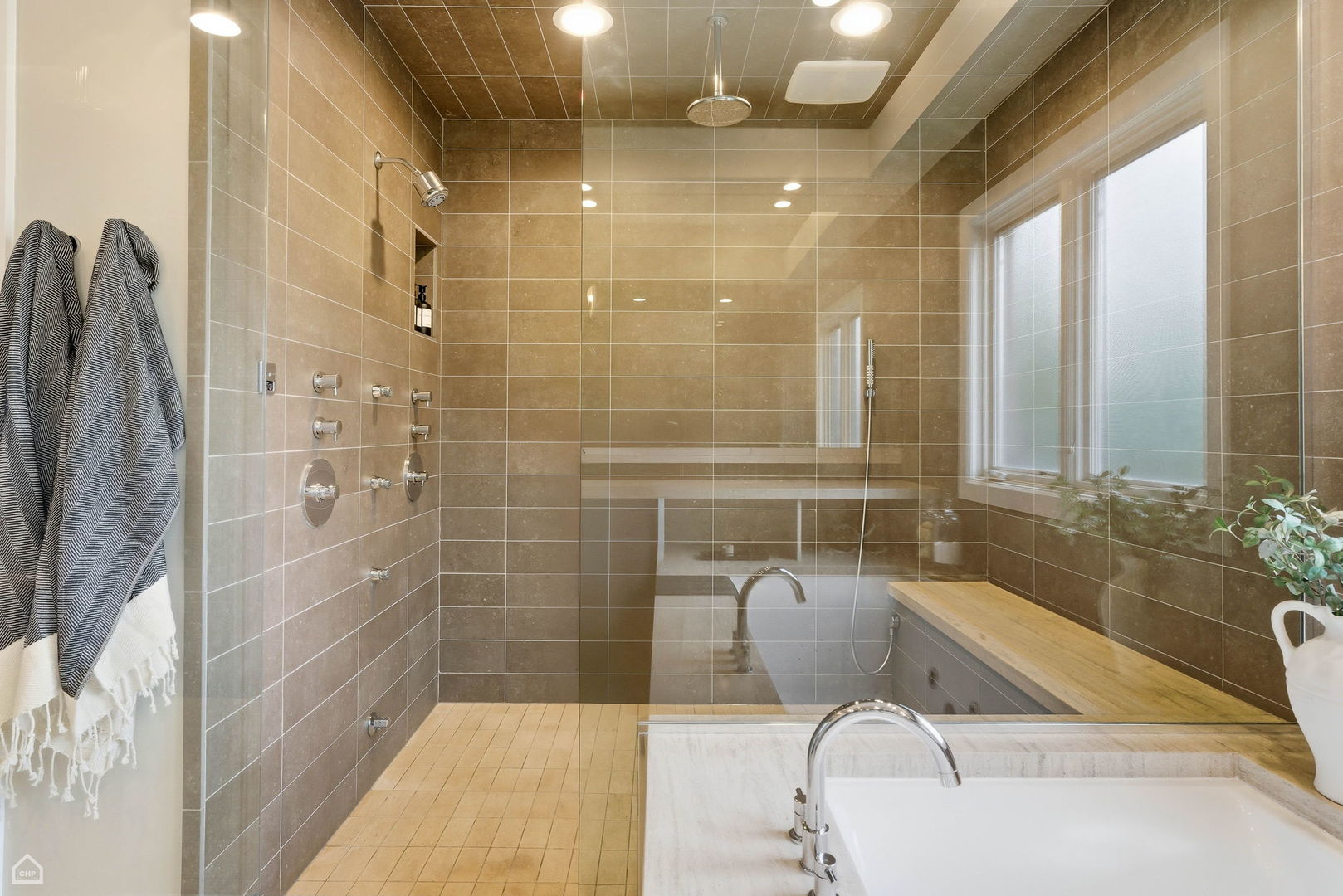 1838 North Wolcott Avenue Chicago IL 60622