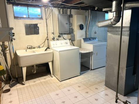 203 Oneill Street Joliet IL 60436
