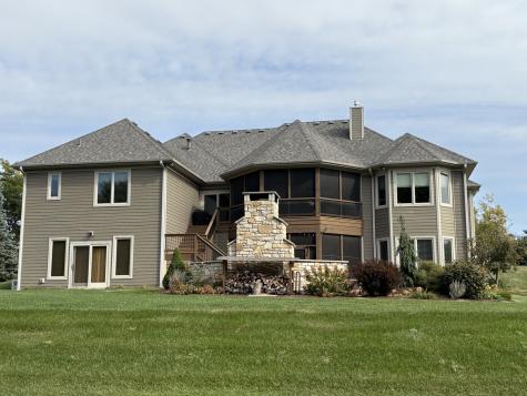 1854 West Forestview Drive Sycamore IL 60178