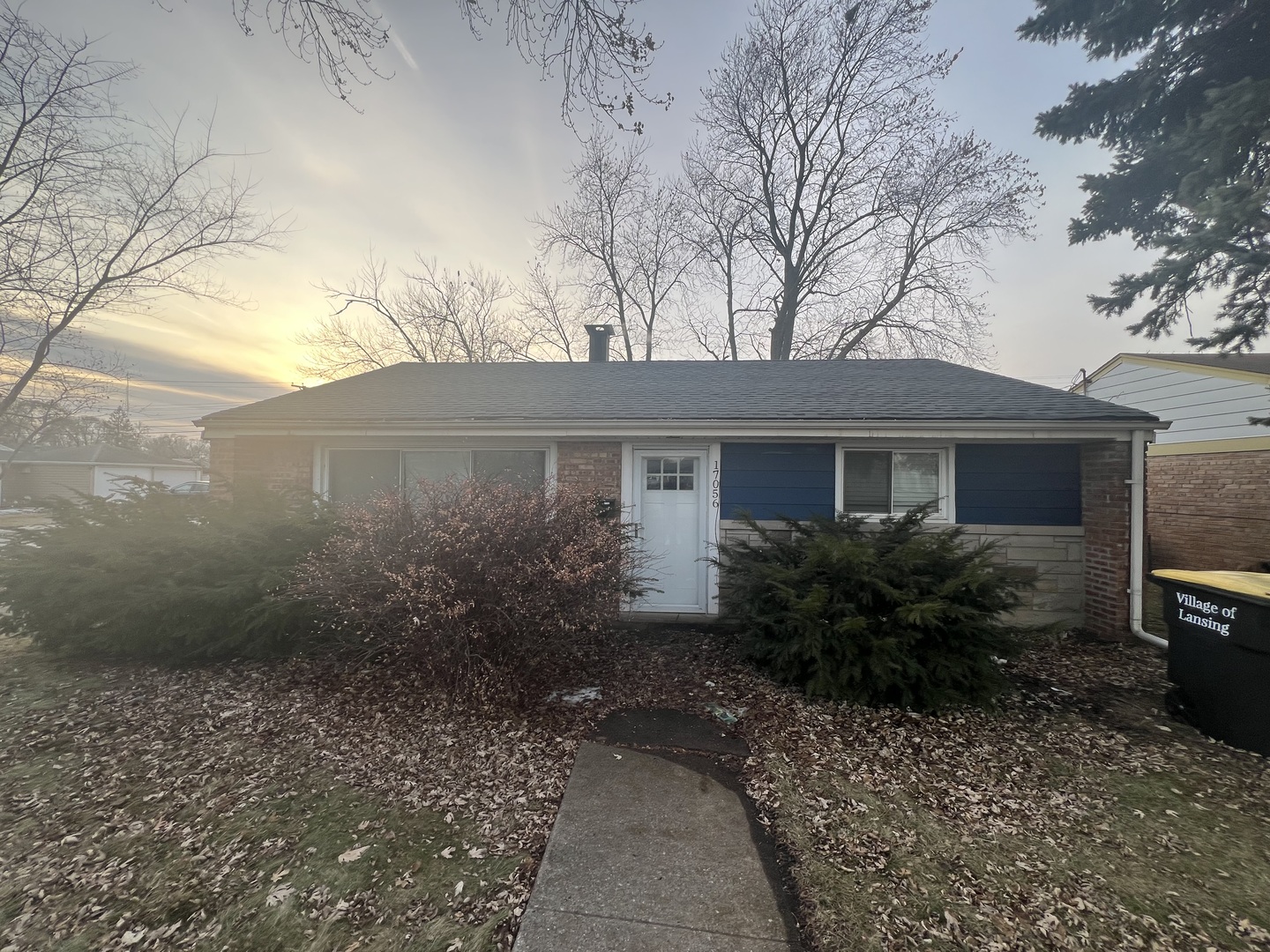 17056 Burnham Avenue Lansing IL 60438