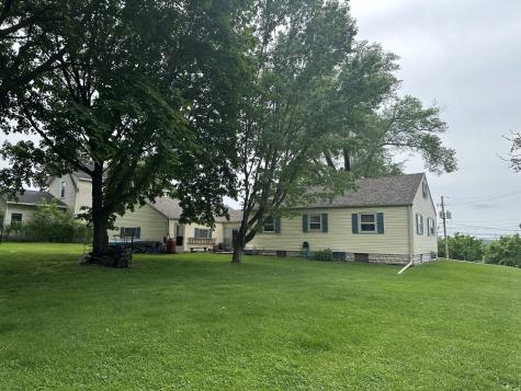 626 North 4th Street Savanna IL 61074