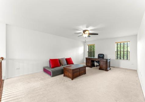 2715 Blakely Lane Naperville IL 60540