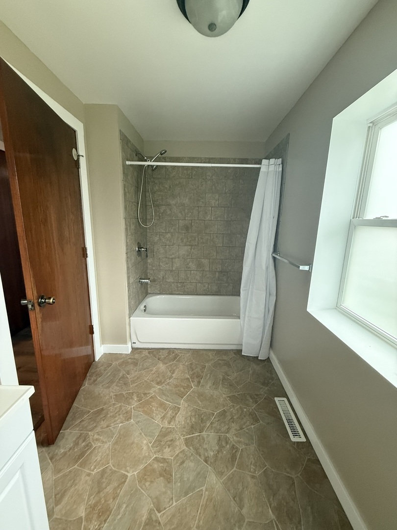 729 Vine Street Lockport IL 60441