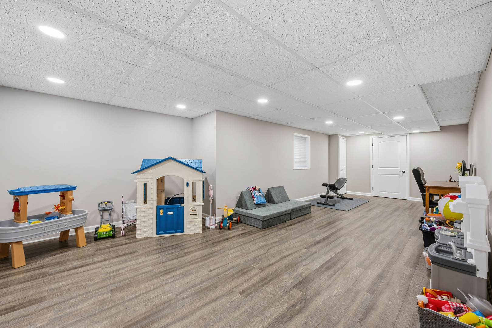 13 Callery Court Bolingbrook IL 60490