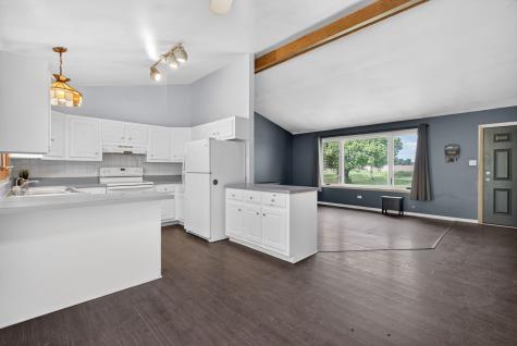 28325 South Elevator Road Manhattan IL 60442