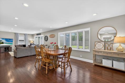 310 North Schiller Street Palatine IL 60067