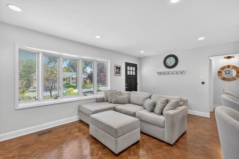 310 North Schiller Street Palatine IL 60067