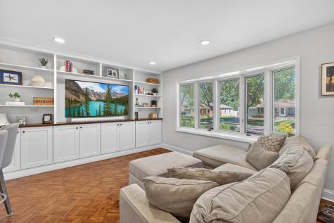 310 North Schiller Street Palatine IL 60067