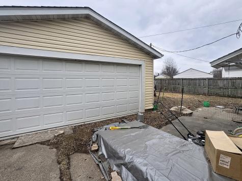 2437 33RD Avenue Rock Island IL 61201