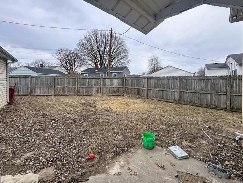 2437 33RD Avenue Rock Island IL 61201