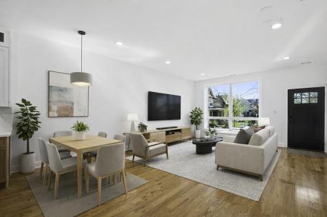 904 North Trumbull Avenue Chicago IL 60651