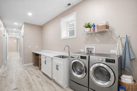 904 North Trumbull Avenue Chicago IL 60651