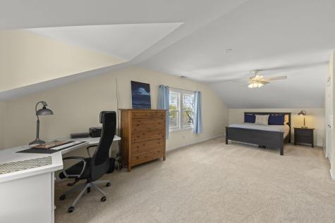 283 Hillside Avenue Glen Ellyn IL 60137