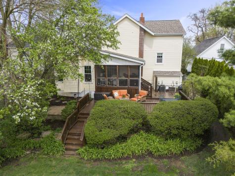 283 Hillside Avenue Glen Ellyn IL 60137