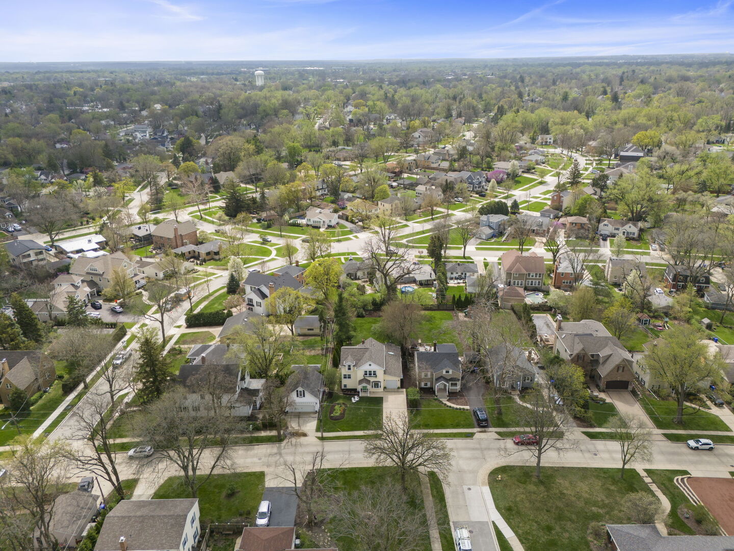 283 Hillside Avenue Glen Ellyn IL 60137