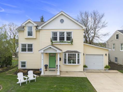 283 Hillside Avenue Glen Ellyn IL 60137