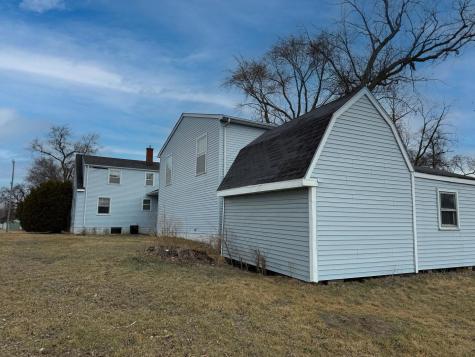 5690 West State Route 17 Kankakee IL 60901