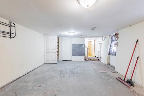 559 East 161st Place South Holland IL 60473