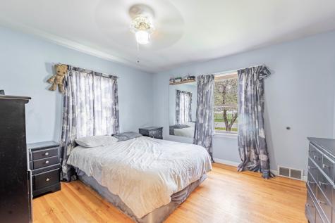559 East 161st Place South Holland IL 60473